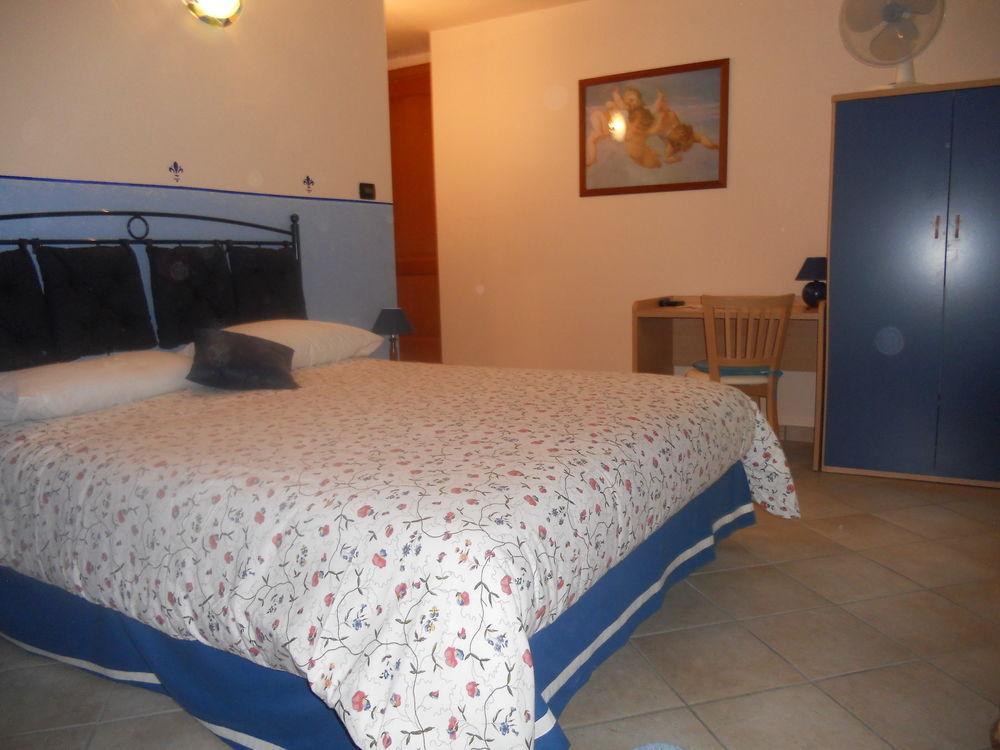 B&B Renzano Bedrooms Salò Exteriér fotografie