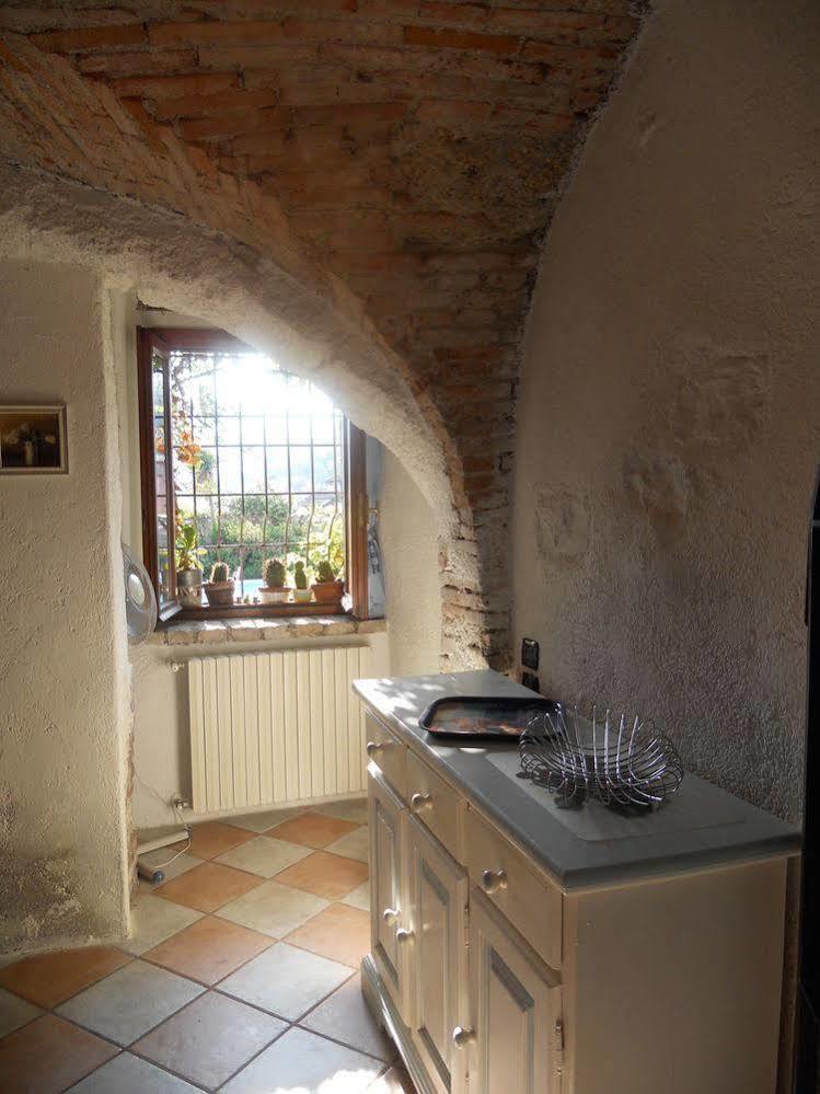 B&B Renzano Bedrooms Salò Exteriér fotografie